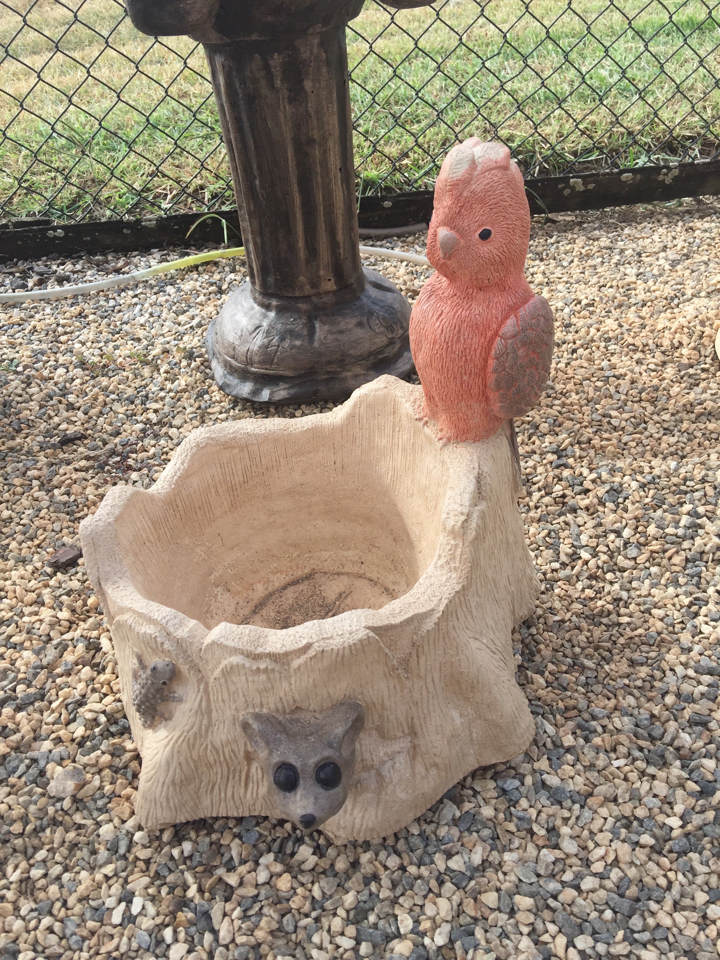 Galah planter statue