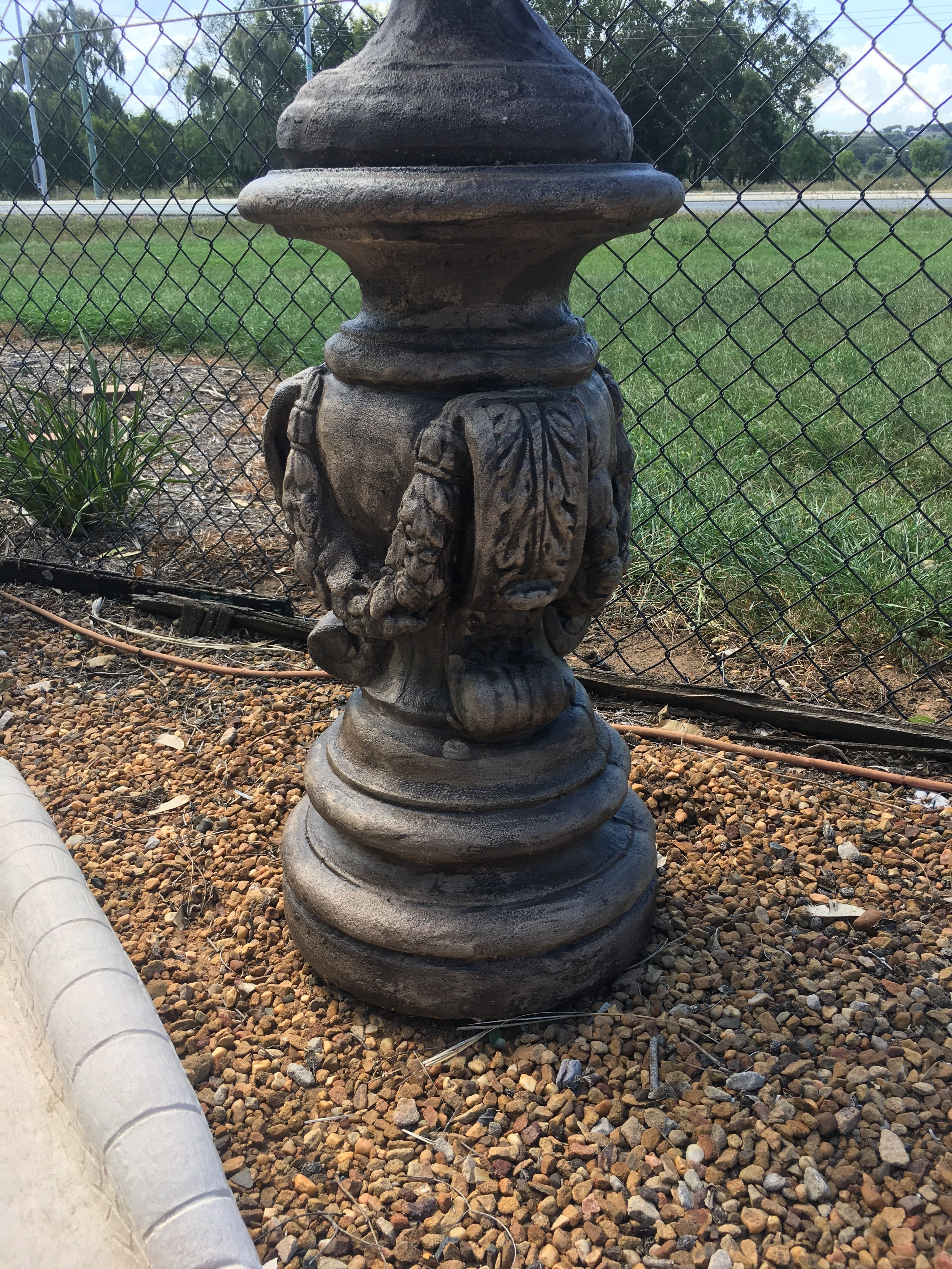 Fancy table leg statue column