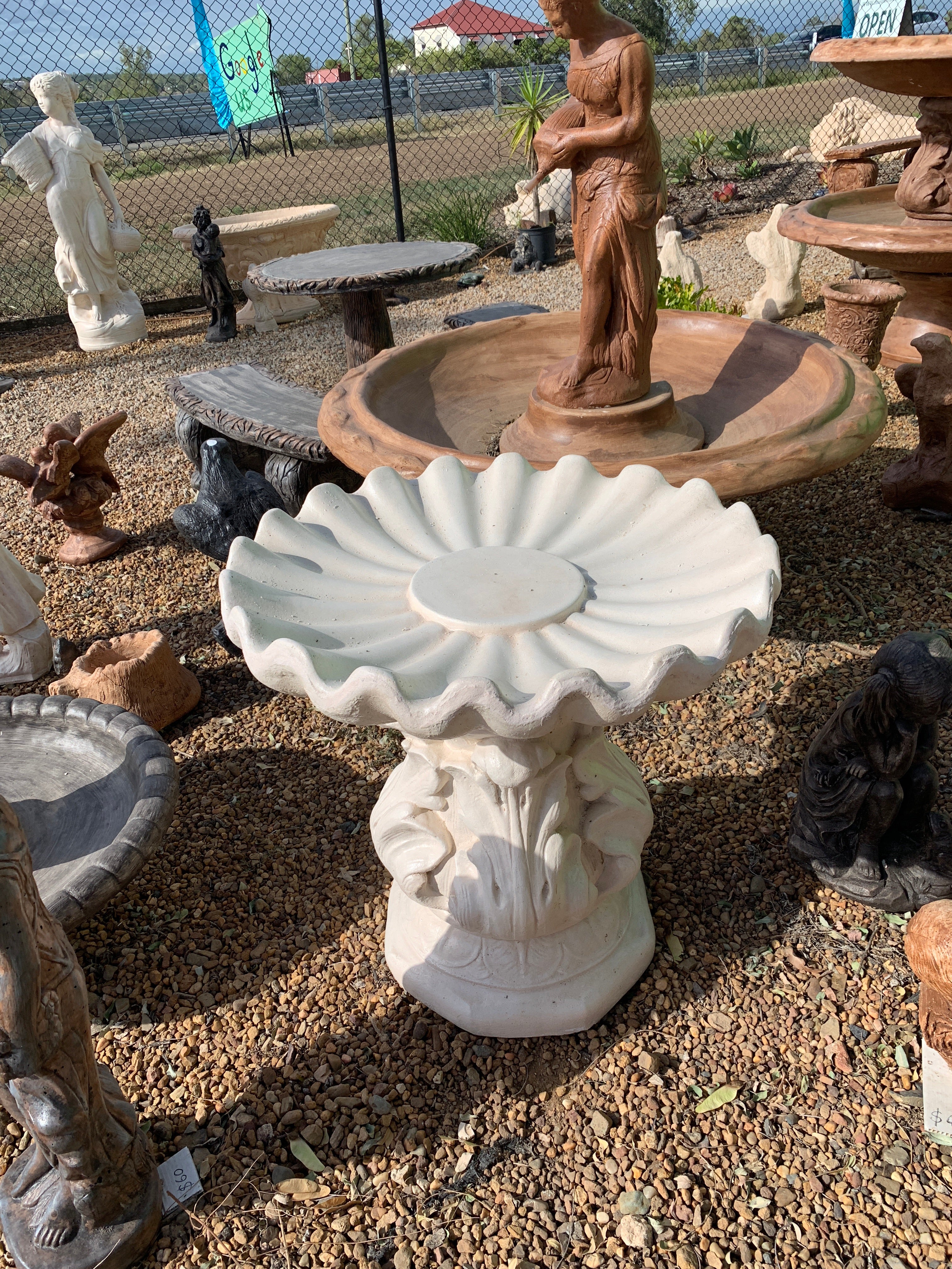 Floral base wavy bowl bird bath